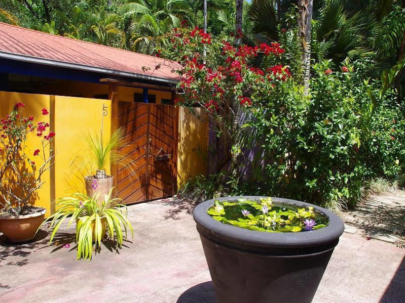 Pink Flamingo Resort Port Douglas Exterior photo